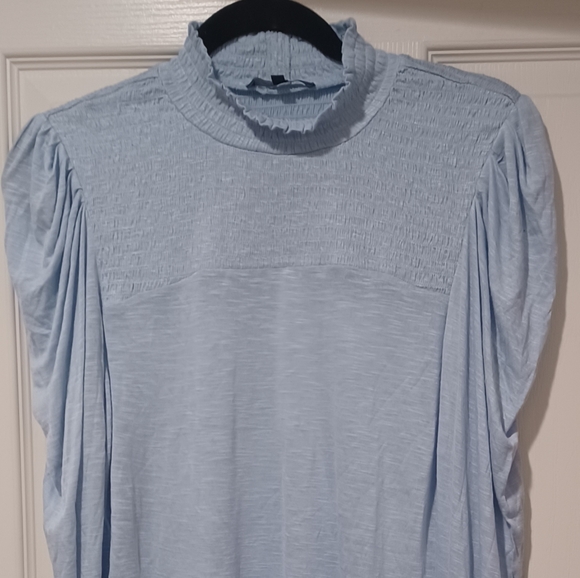 7 FOR ALL MANKIND BABY BLUE PUFF SHOULDER MOCK NECK RAYON TOP100% RAYON NEW - Picture 3 of 7
